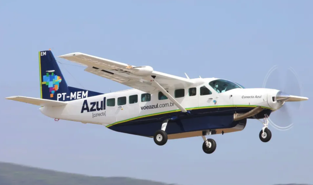 Oktoberfest Blumenau: Primeiro avião para Aeroporto Quero-Quero não consegue pousar por conta da chuva