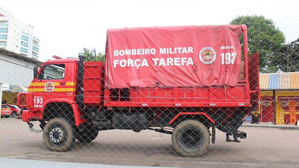 'Decisões específicas e ágeis': Corpo de Bombeiros monta base de comando em Rio do Sul