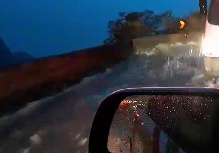 Confira como estão as rodovias estaduais e federais por conta das chuvas