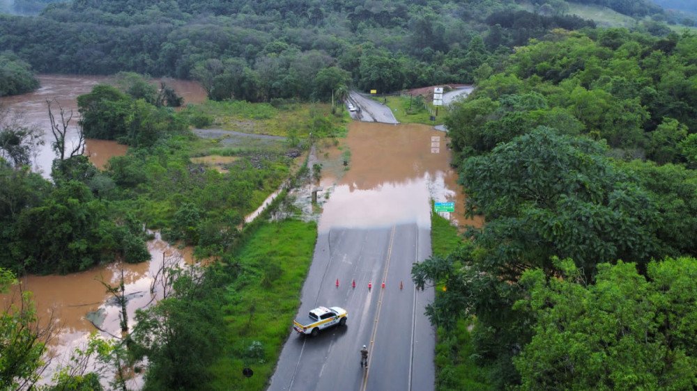 Sobe para 93 cidades afetadas pelas chuvas e 46 municípios em situação de emergência