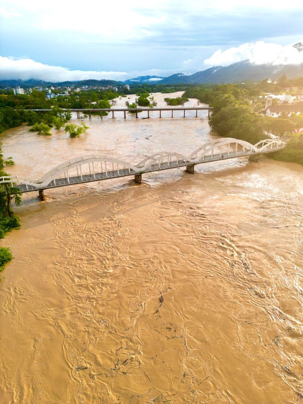 Chuva SC: Indaial decreta situação de emergência