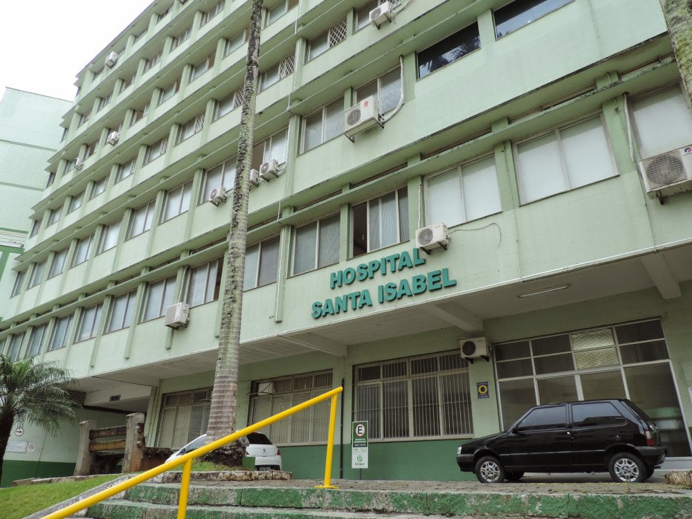 Hospital Santa Isabel, em Blumenau, suspende visitas aos pacientes por conta das chuvas