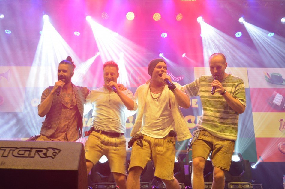 Oktoberfest retorna nesta sexta-feira a partir das 18h; programação de hoje tem VoxxClub