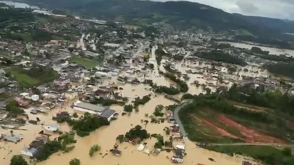 Vídeo: Imagens aéreas mostram a situação de Taió e da Barragem Oeste