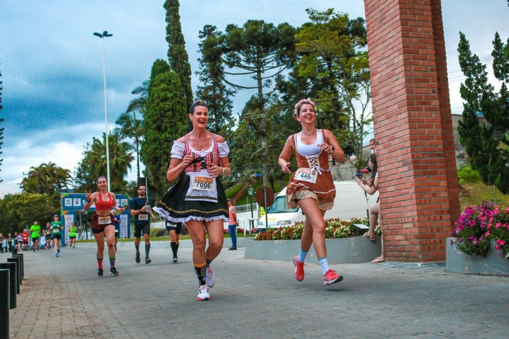 Meia Maratona de Pomerode acontece neste fim semana; Mais de 4 mil atletas estão inscritos