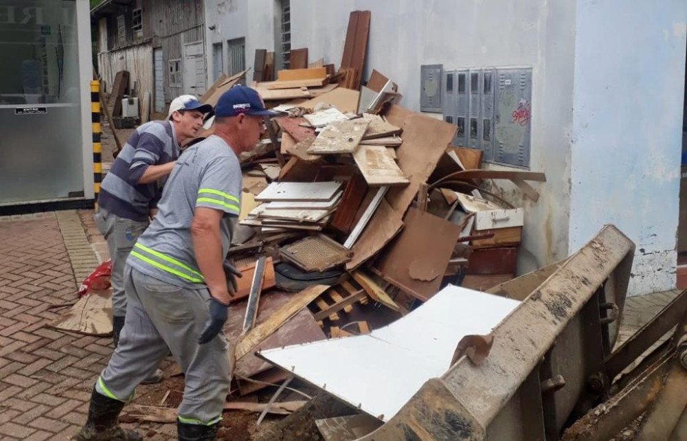 Recolhimento de entulhos em Rio do Sul segue até sexta-feira