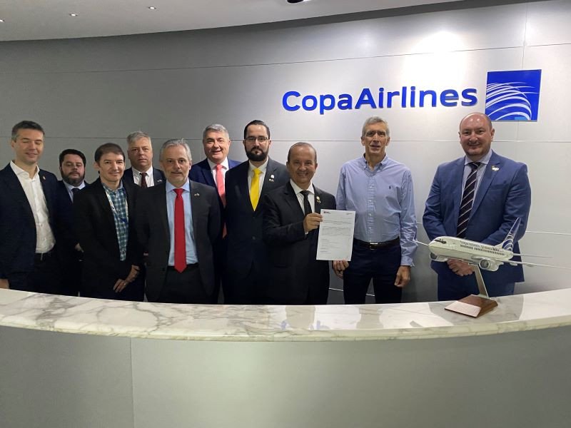 Governo catarinense quer implantar voo direto entre Florianópolis e o Panamá