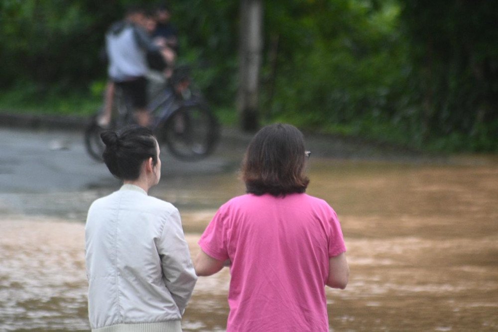Projeção indica que rio Itajaí-Açu deve chegar a 8,50m às 18h deste domingo em Blumenau