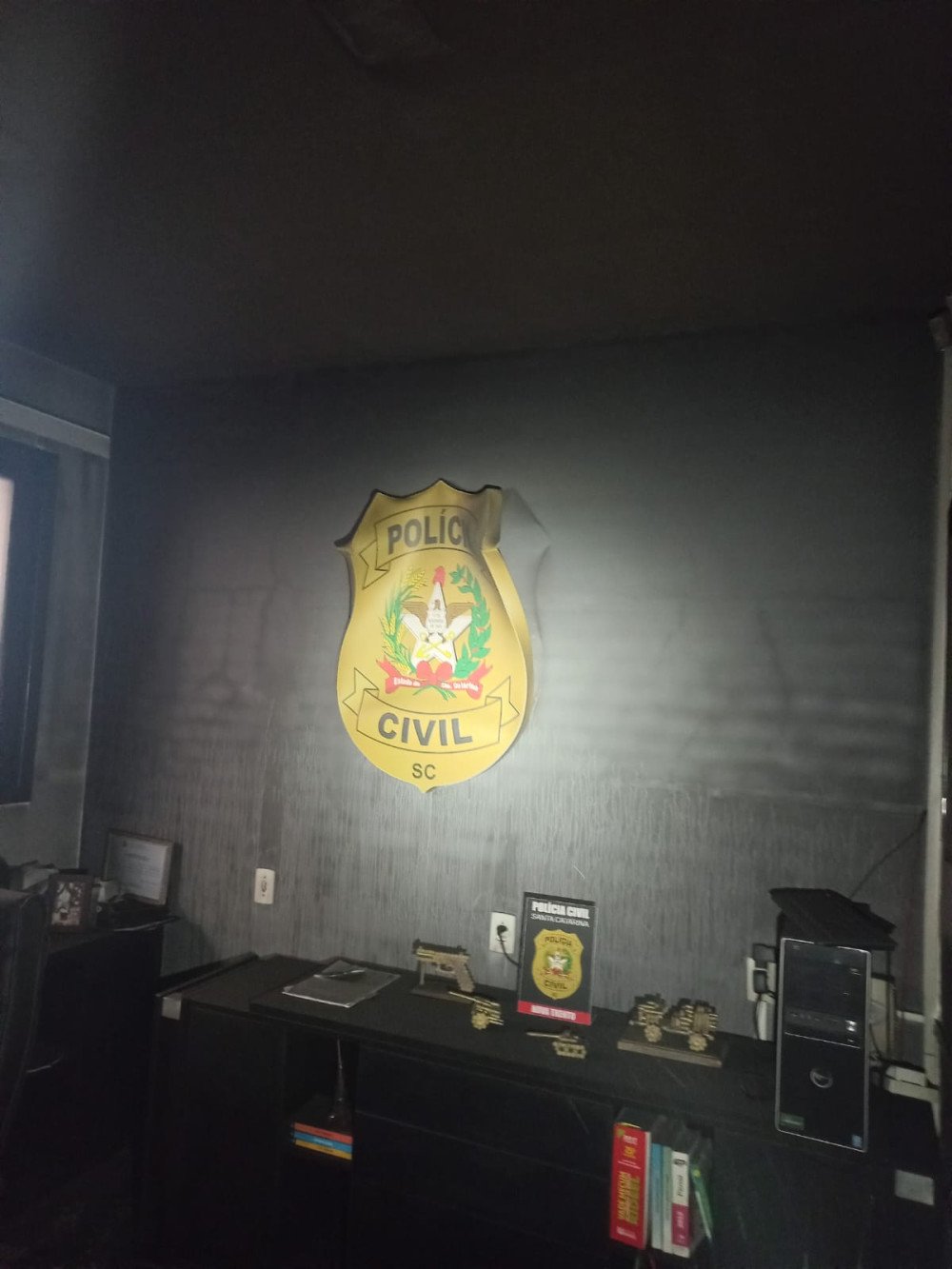 Incêndio atinge delegacia de Polícia Civil de Nova Trento