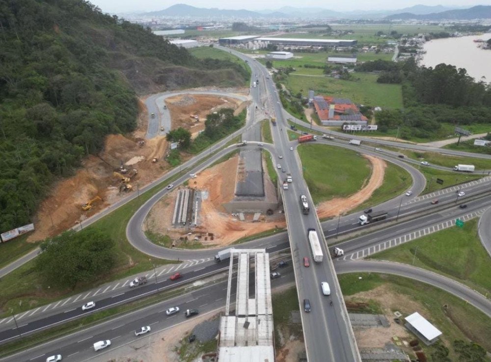 BR-101, em Navegantes, terá alteração de tráfego nesta semana; veja como fica