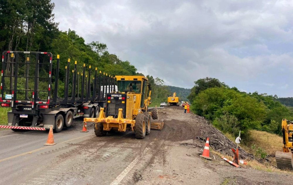 Alto Vale recebe obras na BR-470 para reconstrução de trechos danificados pelas chuvas