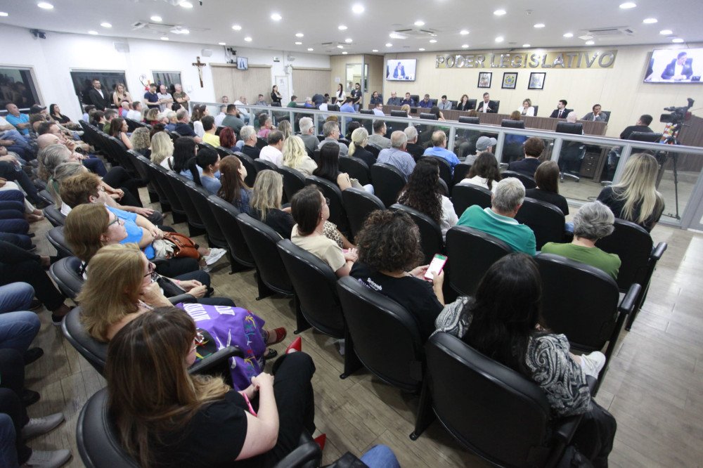 Audiência pública em Blumenau aponta necessidade de trabalho conjunto para resolver problema de pessoas em situação de rua