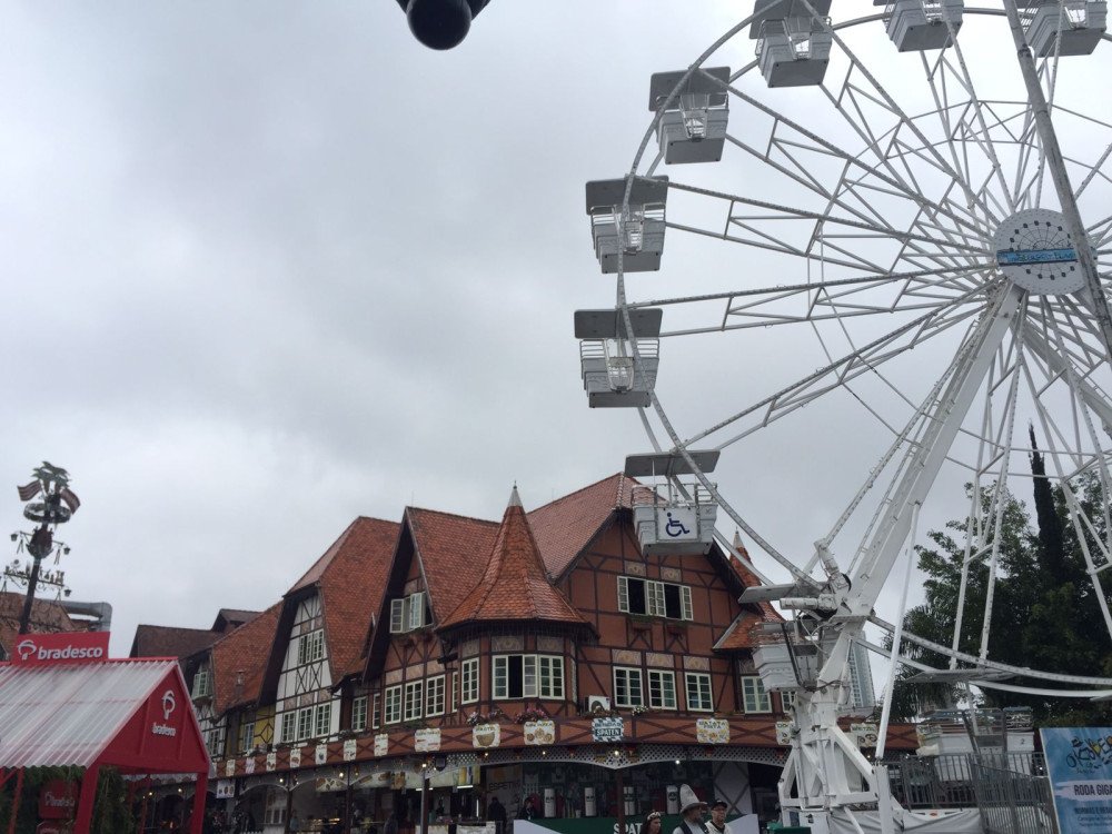 Domingo será de nebulosidade e com chuva fraca em Blumenau; veja