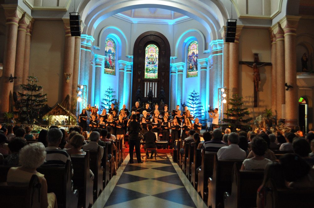 Programação de Natal em Gaspar começa nesta segunda com apresentação de Coro