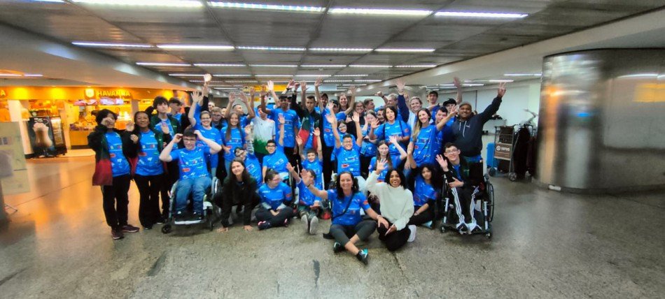 Paratletas de Blumenau participam das Paralimpíadas Escolares em São Paulo