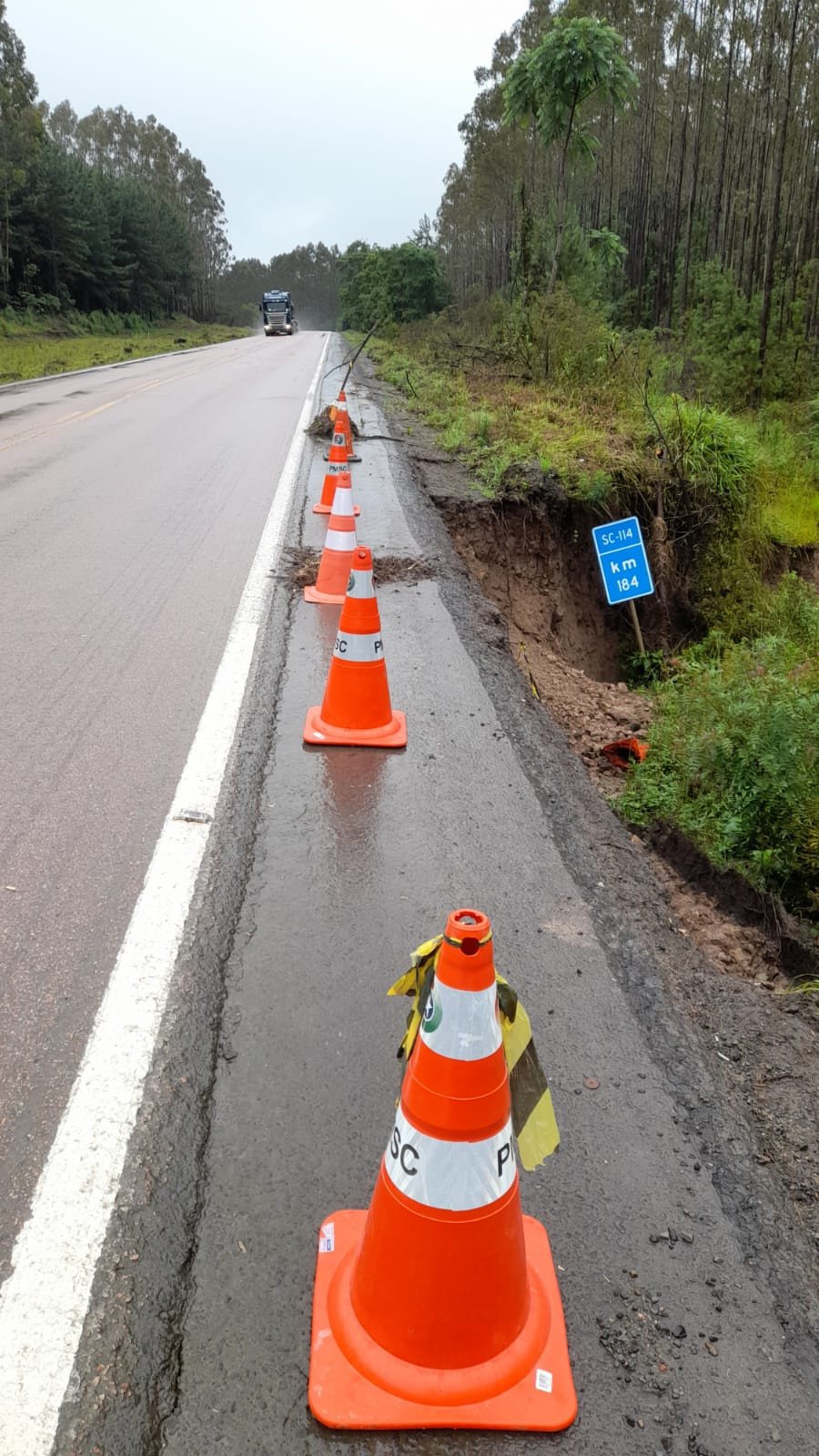 Chuva volta a causar problemas em rodovias estaduais; confira a situação