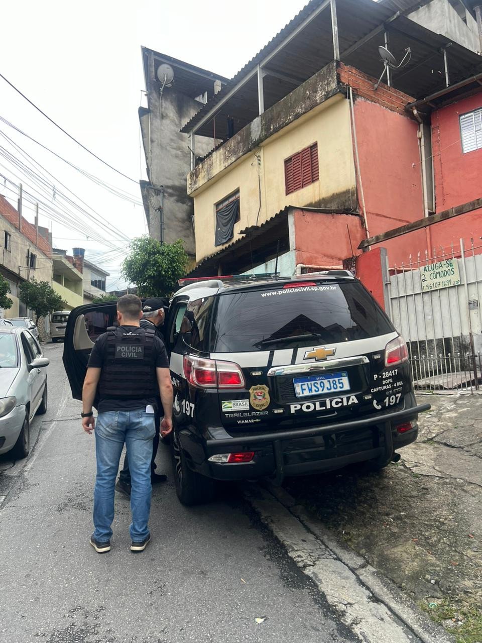 Polícia prende integrantes de grupo que aplicava golpe do cartão clonado; ao menos 9 crimes ocorreram em Blumenau