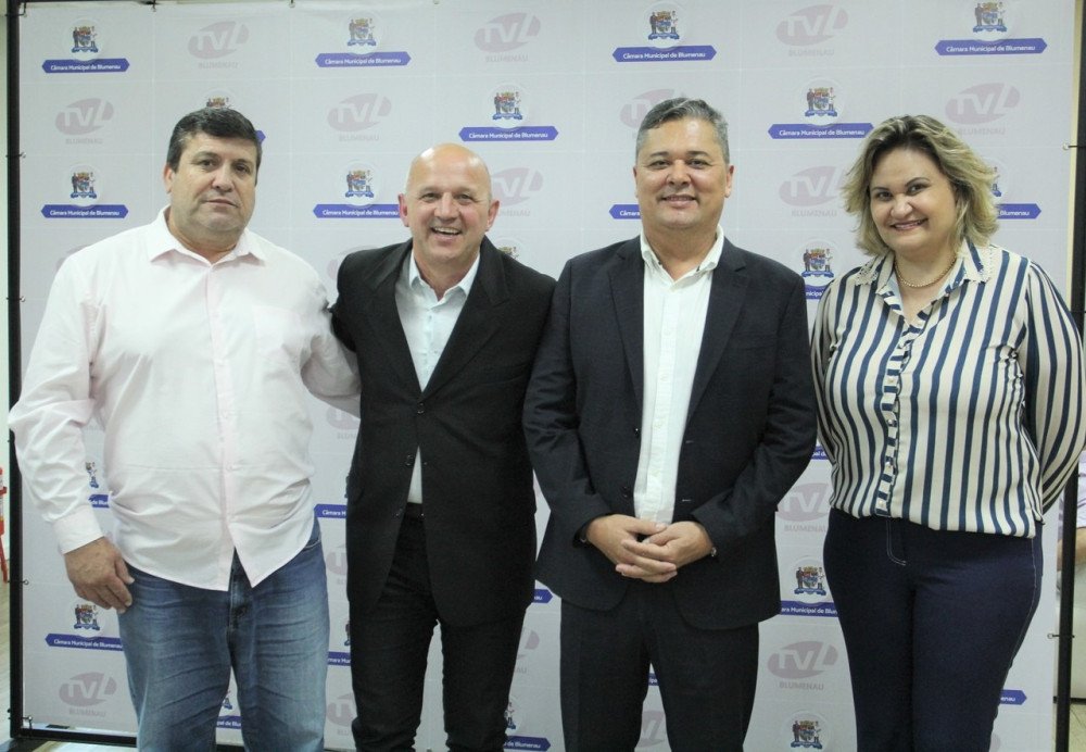 Mesa diretora da Câmara de Vereadores de Blumenau faz balanço do ano