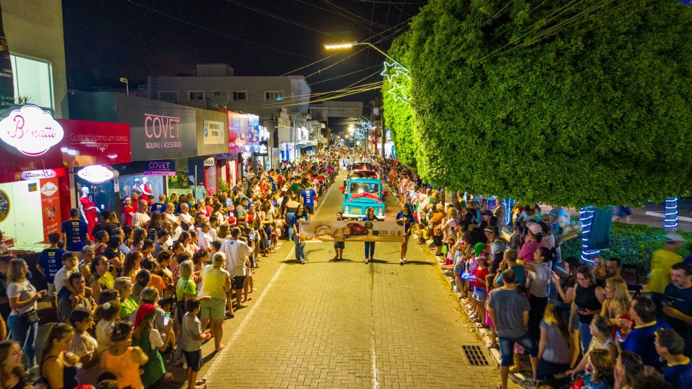 Tradicional desfile de Natal de Gaspar acontece nesta quinta-feira