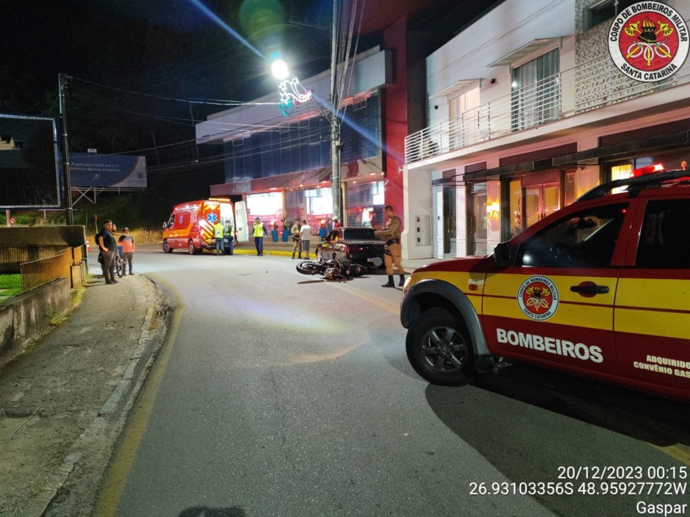 Motociclista fica ferido em batida com carro em Gaspar