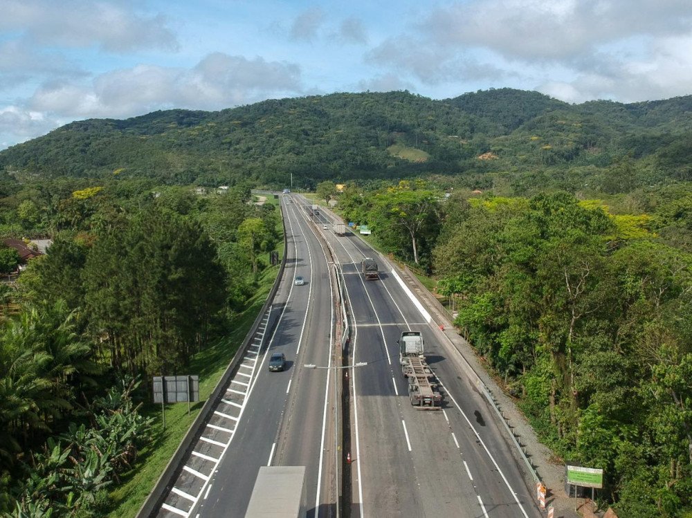 Acesso no km 151 da BR-101 em Itapema já está liberado para o trânsito
