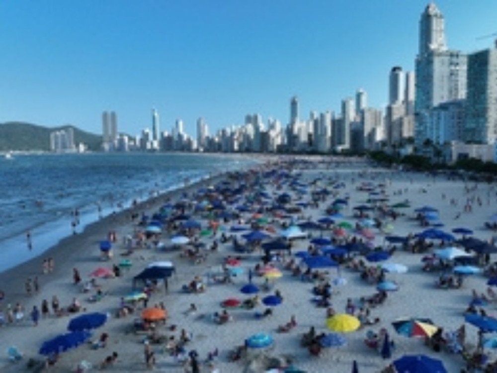 Balneário Camboriú registra um aumento de 17% de turistas em dezembro