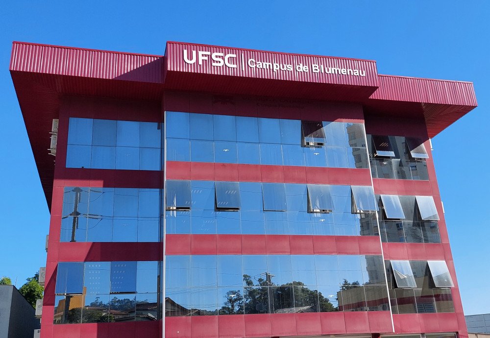 UFSC Blumenau abre inscrições para ingresso por meio do histórico escolar