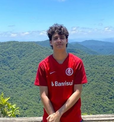 Jovem de Blumenau está desaparecido e família pede ajuda para encontrá-lo