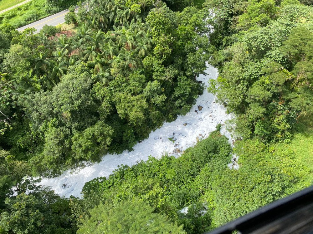 IMA notifica empresa responsável pelo caminhão que derramou ácido sulfônico na Serra Dona Francisca após acidente