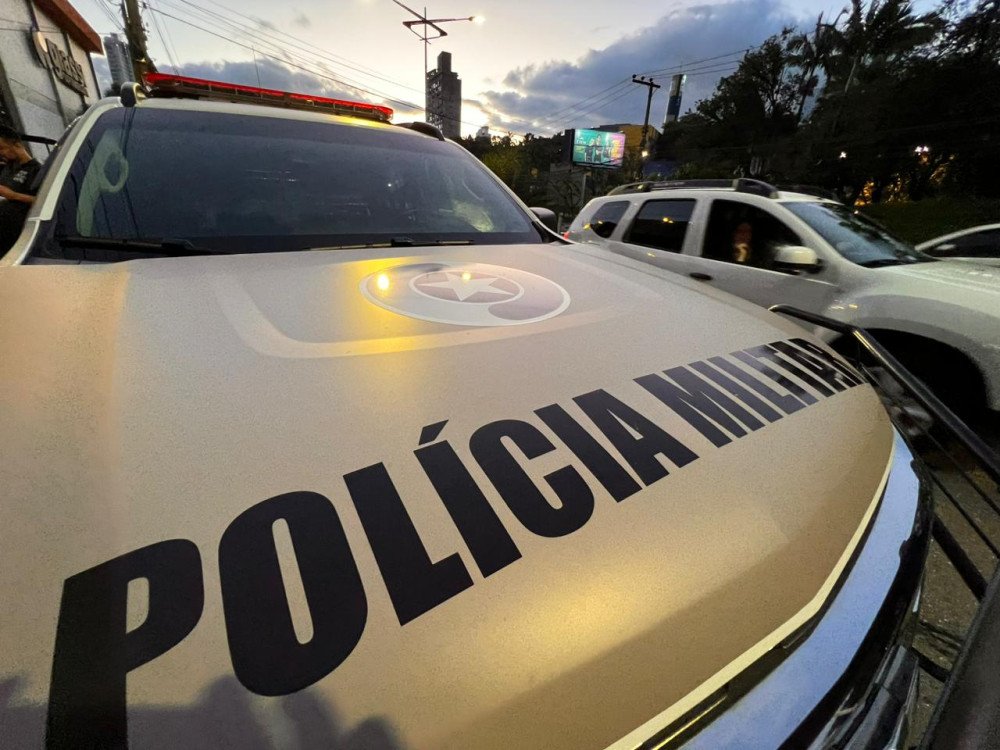 Mulher tenta furtar carne e queijo em supermercado de Pomerode e diz que queria ir presa