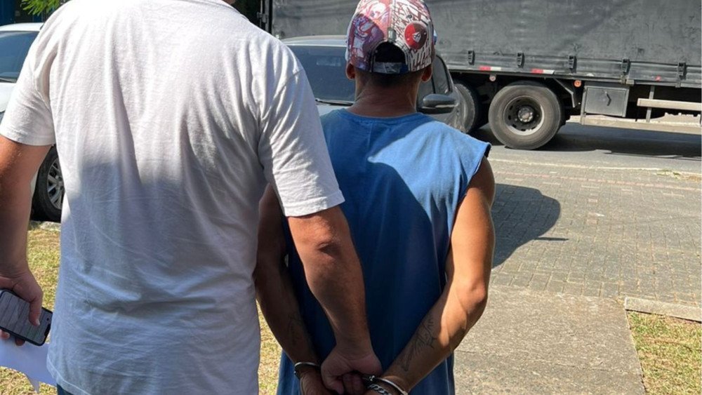 Homem que estava foragido é preso pela Polícia Civil em Ilhota
