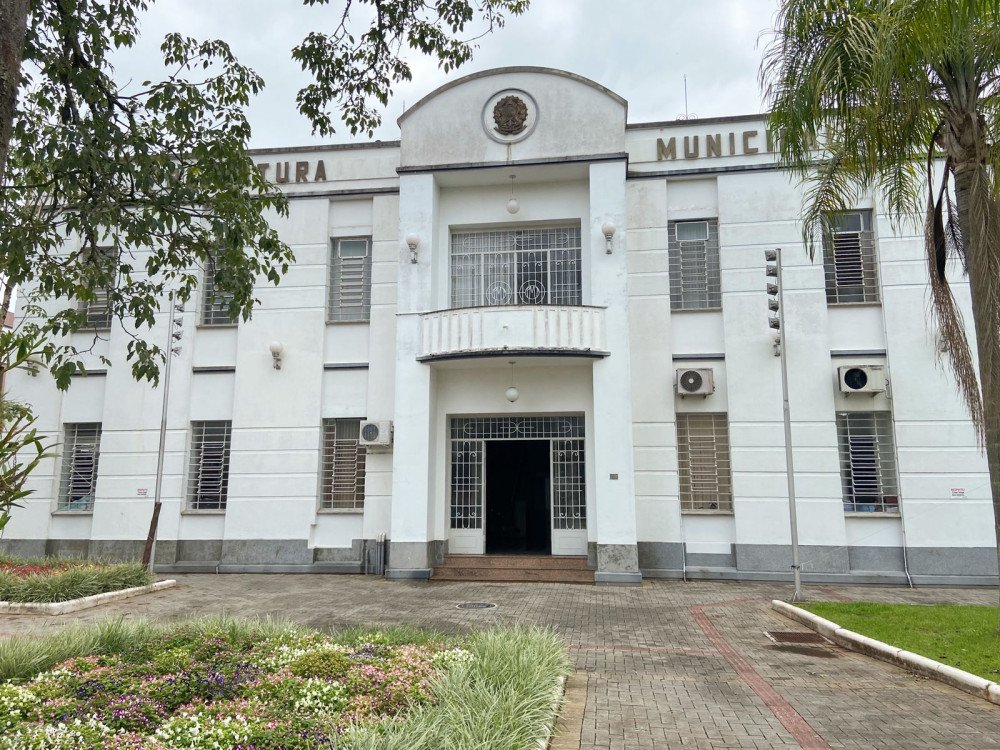 Estão abertas as inscrições para vagas de estágio remunerado na Prefeitura de Timbó