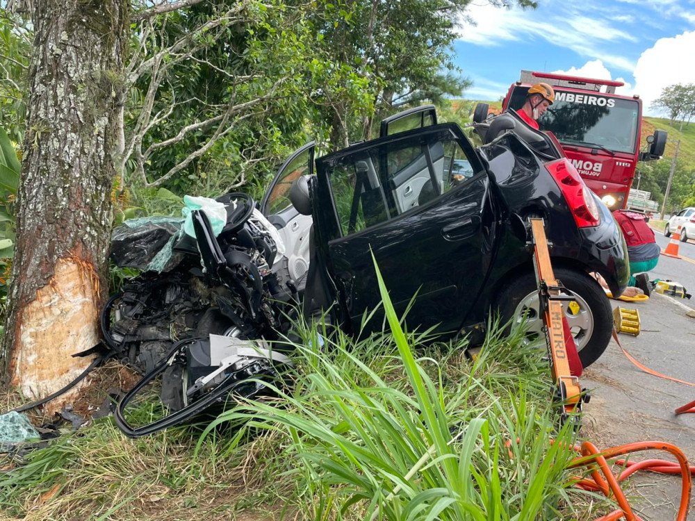 Grave acidente de trânsito é registrado na SC-110, entre Pomerode e Rio dos Cedros