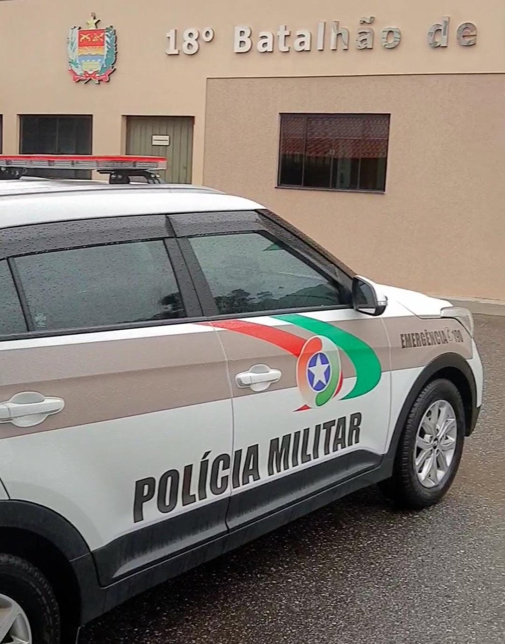 Detento em ‘saidinha' temporária é preso tentando fugir com drogas em Blumenau