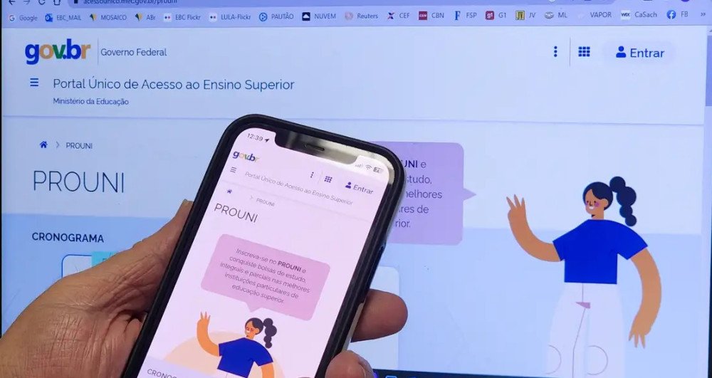 Prazo para comprovar dados do Prouni termina nesta terça-feira