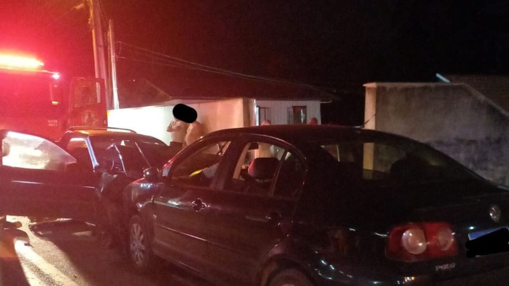 Motorista morre após colisão frontal entre carros em Lontras