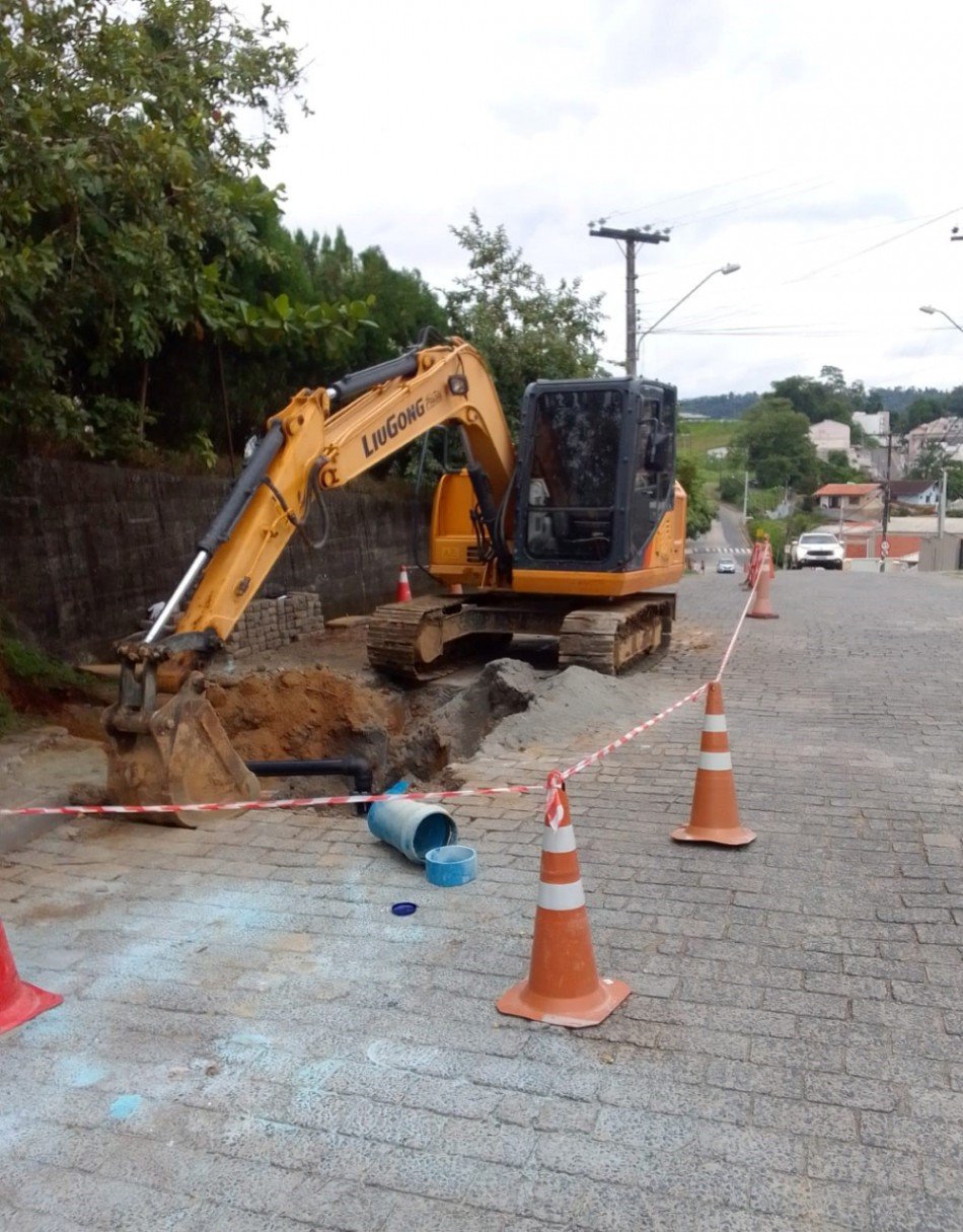 Samae de Blumenau inicia obra para melhorar fornecimento de água no bairro Escola Agrícola