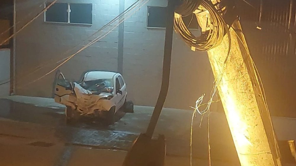 Jovem de 19 anos morre em acidente de carro em Blumenau