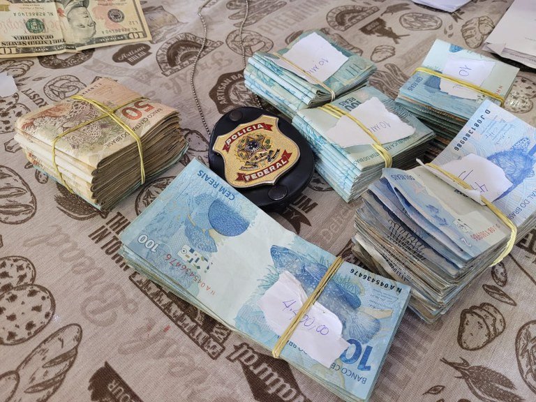 PF e Receita Federal deflagram operação contra contrabando e descaminho em SC