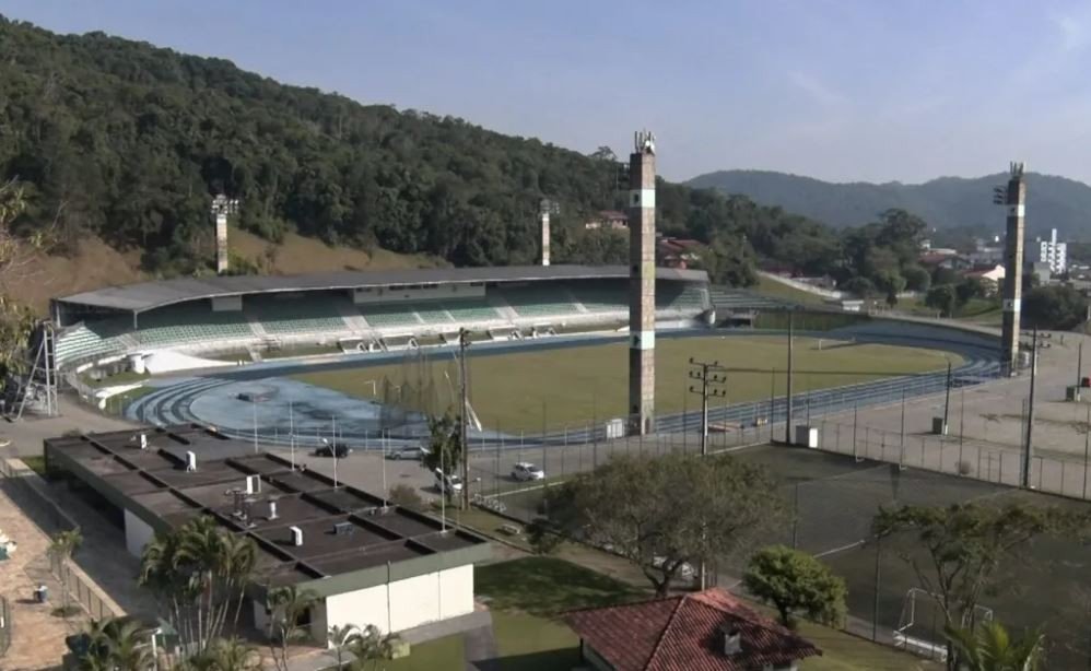 Emerson Luis: Esporte: Falta pouco