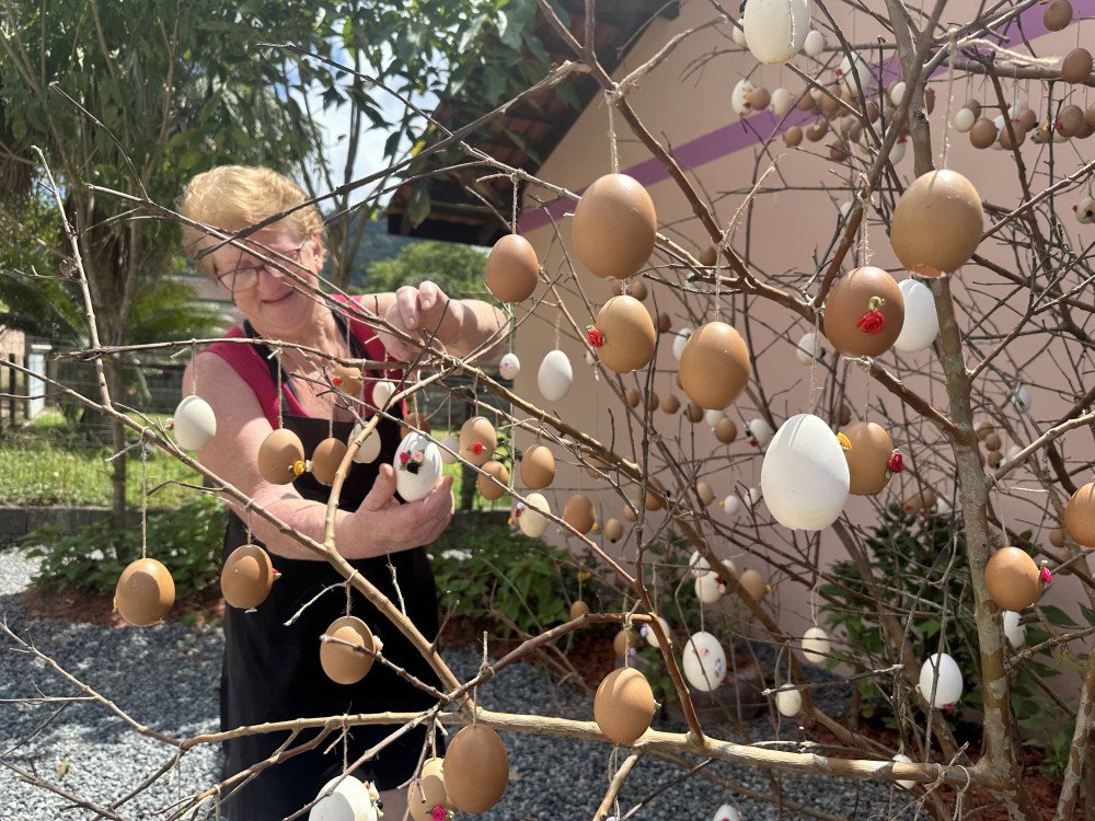 Rota do Enxaimel de Pomerode abre inscrições do concurso de Árvore de Páscoa