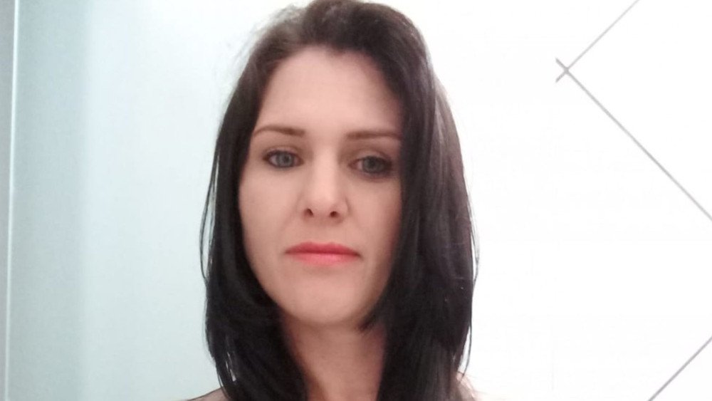 Mulher morta a facadas pelo marido em Blumenau é identificada