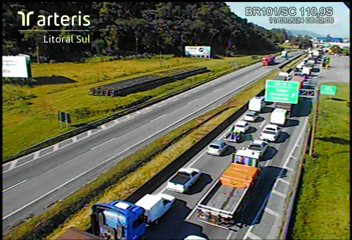 Acidente na BR-101, provoca lentidão no Litoral Norte nesta segunda-feira