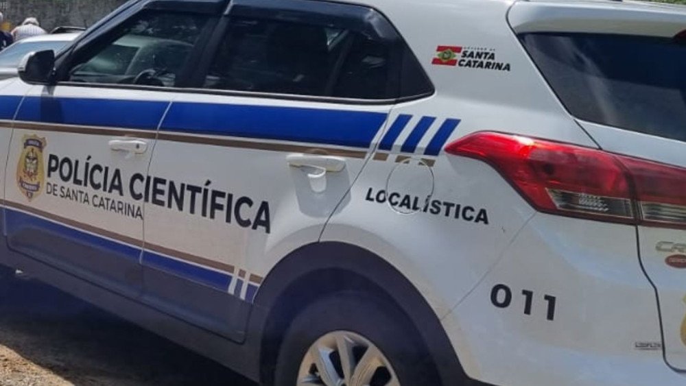 Mulher é encontrada morta em Blumenau; polícia investiga possível feminicídio