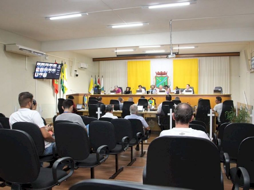 Câmara de Vereadores de Gaspar aprova reposição salarial para servidores públicos