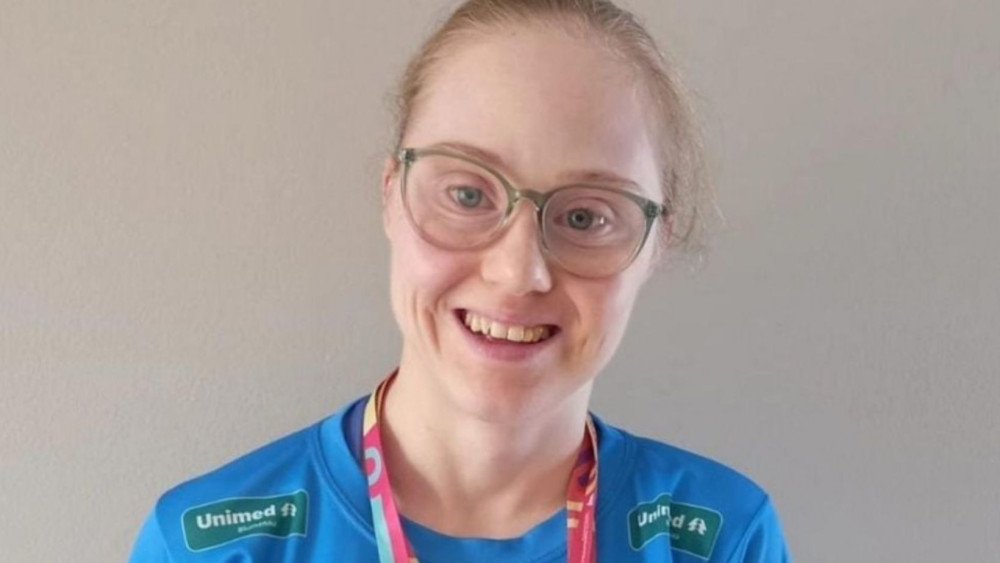 Fernanda Vogt, de Blumenau, representará o Brasil no Mundial de Natação para Síndrome de Down