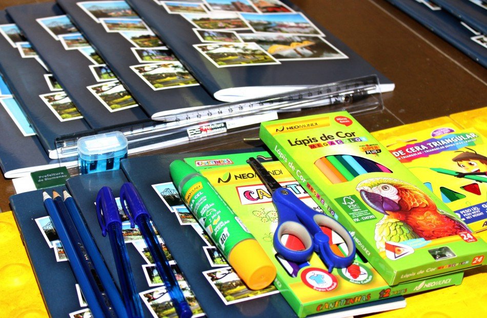 Segurança, material escolar gratuito e ensino bilíngue; confira as novidades na educação de Blumenau
