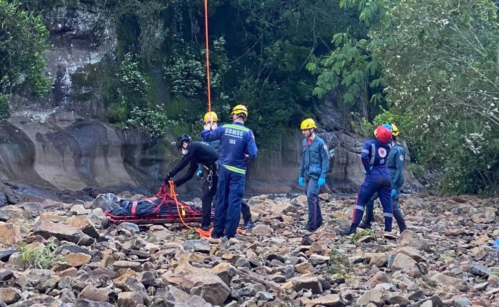 Corpo de homem desaparecido há nove dias é encontrado em rio de SC