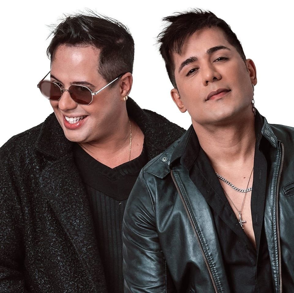 Sertanejos Hugo e Tiago fazem show em Blumenau neste sábado