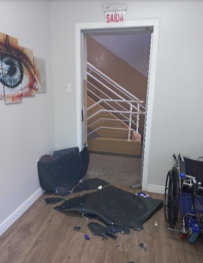 Clínica de optometria é arrombada e furtada no Centro de Blumenau